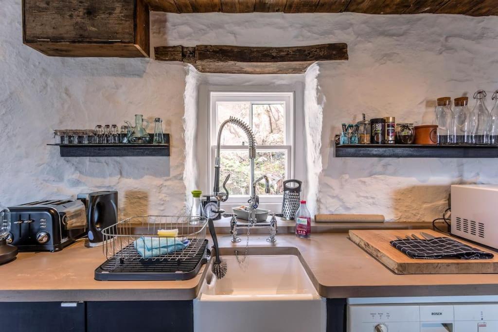 Isle Of Skye Cottage ไคลาคิน ภายนอก รูปภาพ